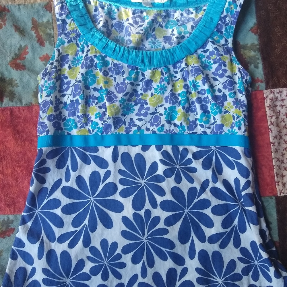 Size 4 Boden cotton top.